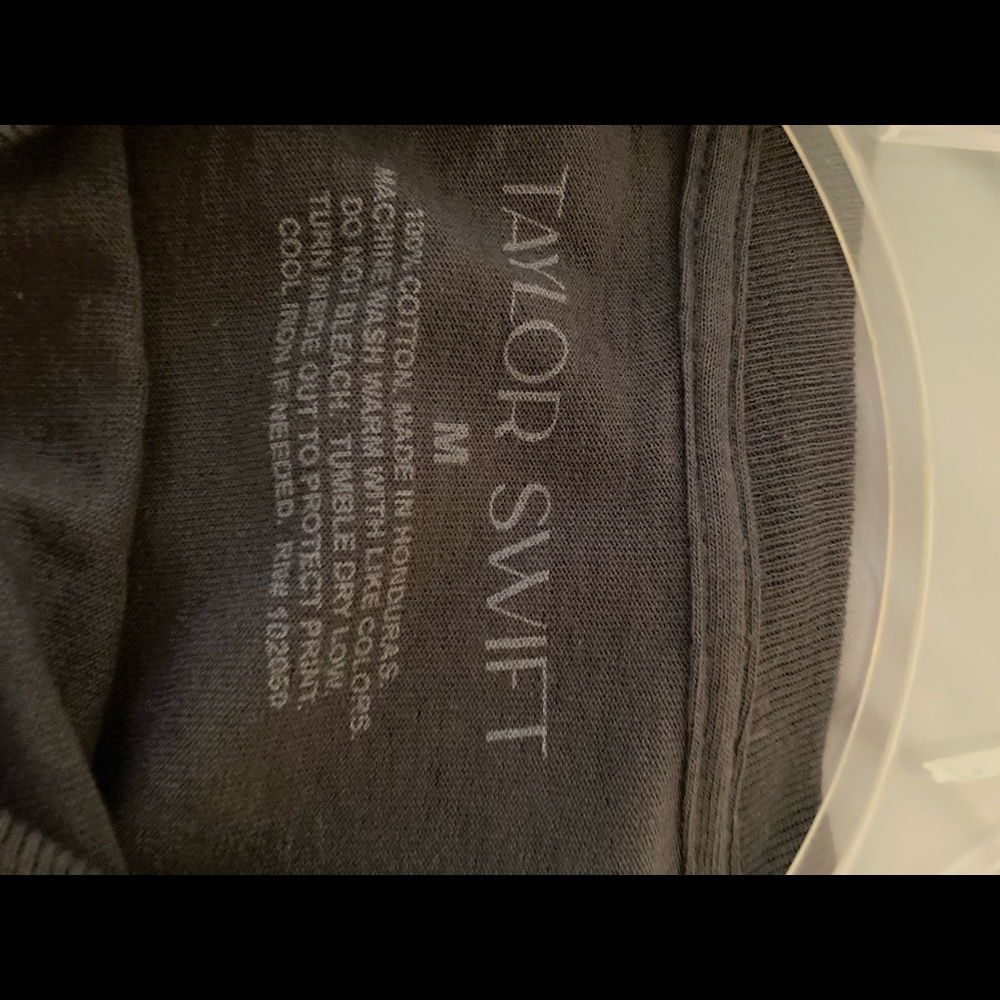 Fearless ( Taylor’s Version ) Long Sleeve T-Shirt - Picture 4 of 4